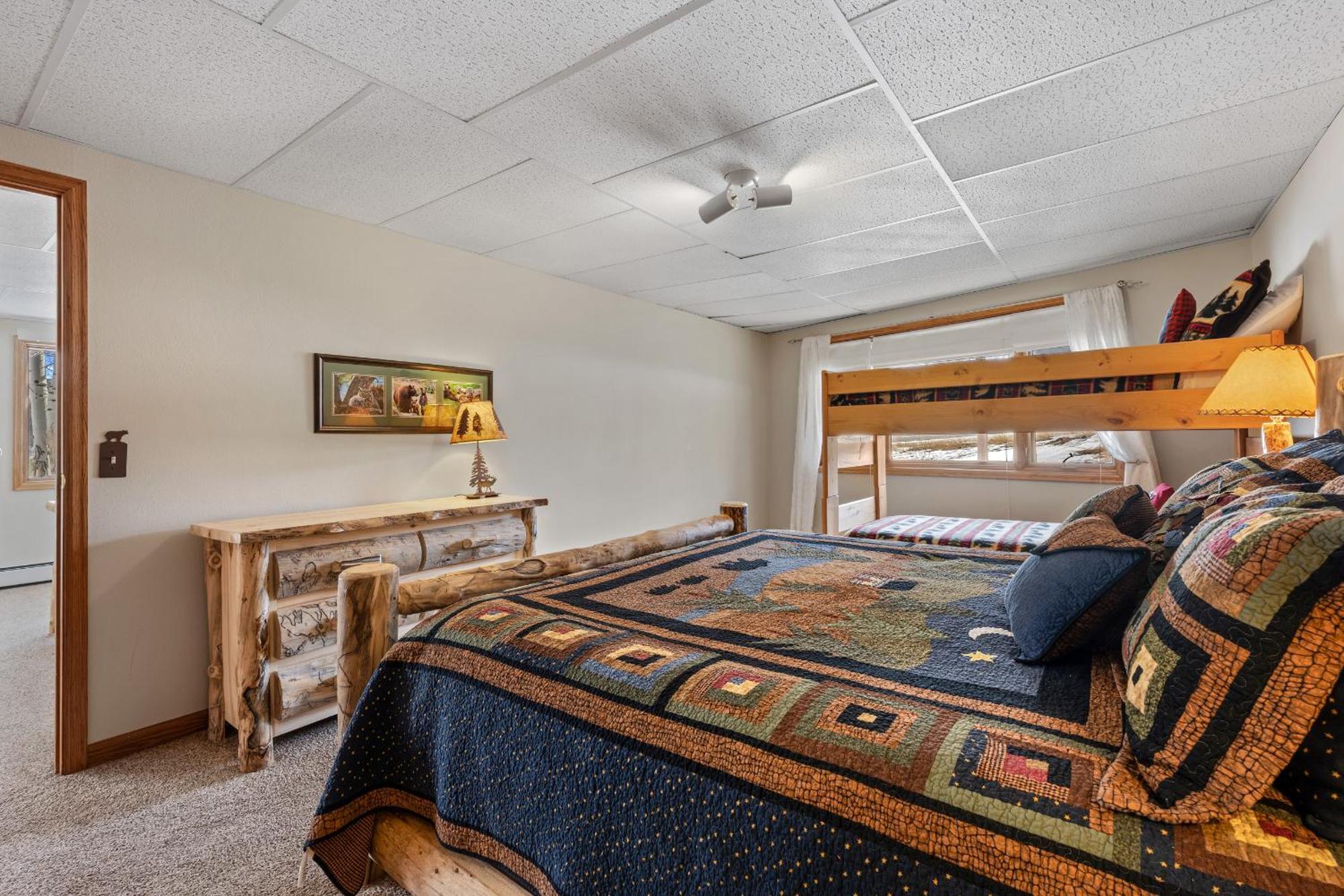 Lily Mountain Lodge - Amazing Mountains Views, Private Hot Tub, Great Location Estes Park Habitación foto